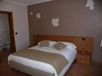 Ai Archi Di Andreola Monica Bed & Breakfast