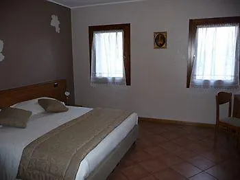 Nocleg ze śniadaniem Ai Archi Di Andreola Monica Farra di Soligo