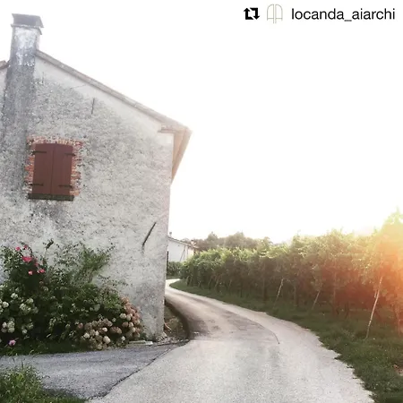 Ai Archi Di Andreola Monica 3*