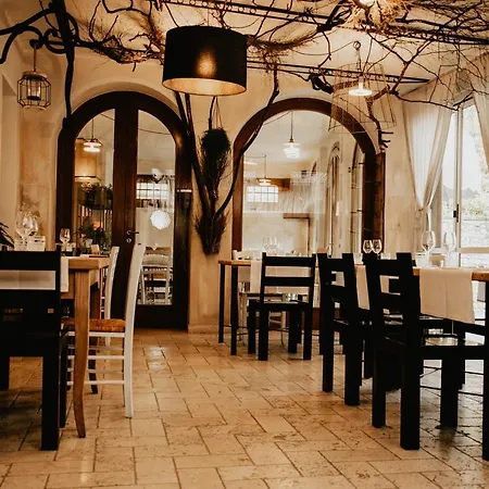 B&B Ai Archi Di Andreola Monica