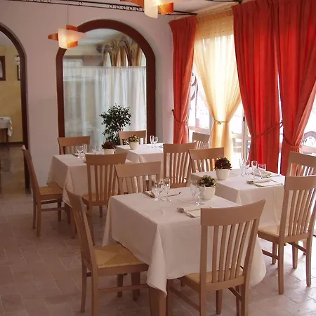 B&B Ai Archi Di Andreola Monica 3*