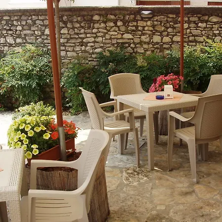 B&B Ai Archi Di Andreola Monica 3*